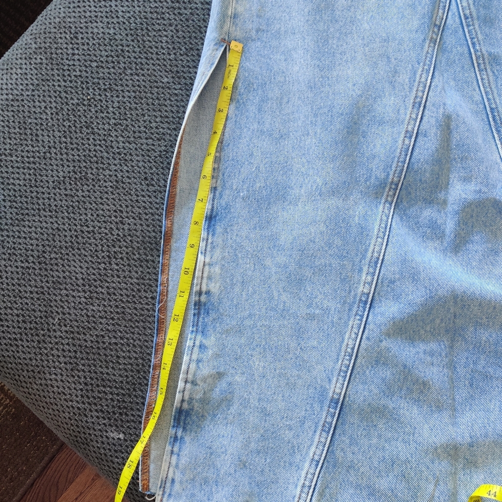 Levi's Iconic Denim Maxi Skirt EUC - Picture 10 of 11